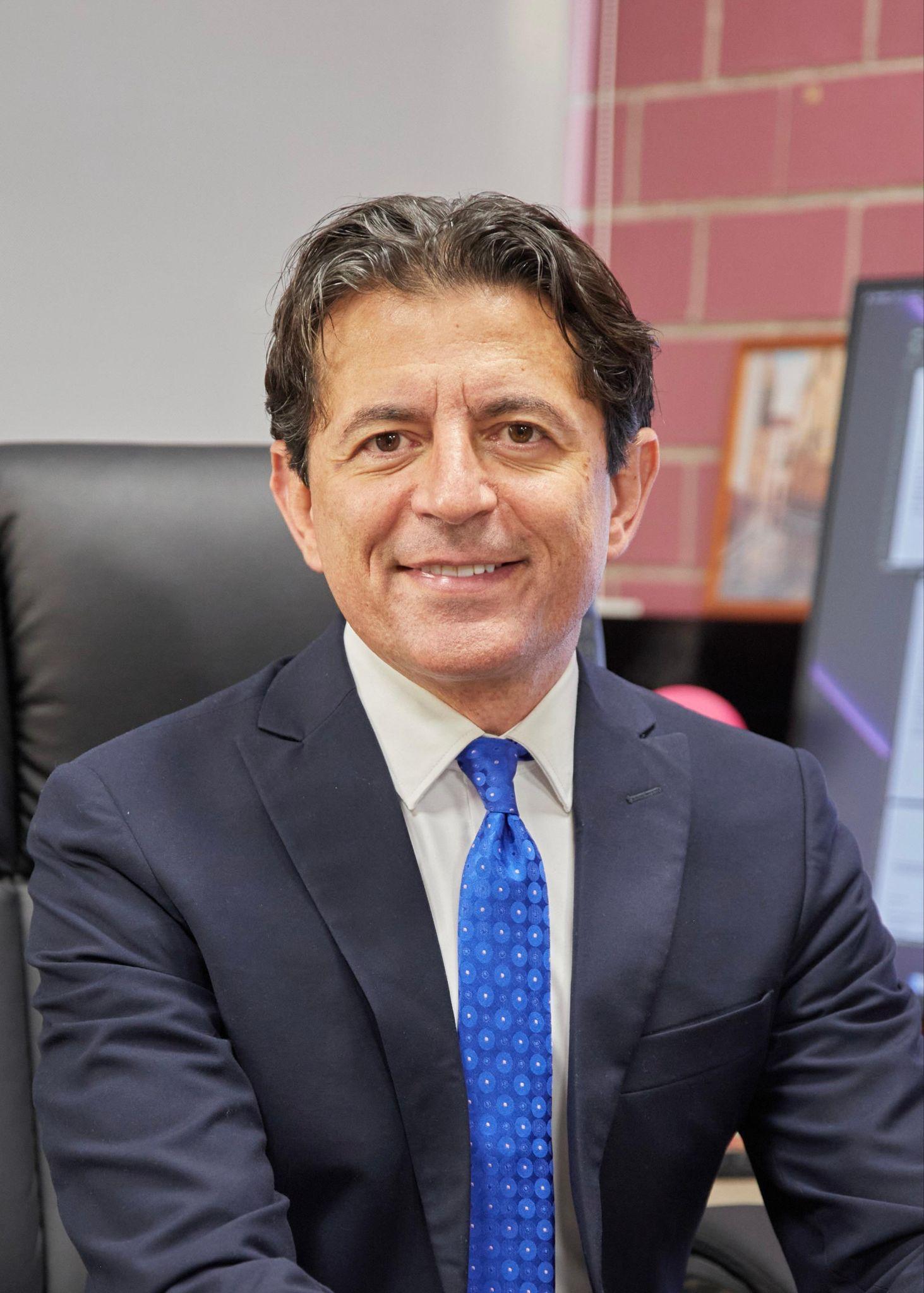 Dr. Simón Barquera